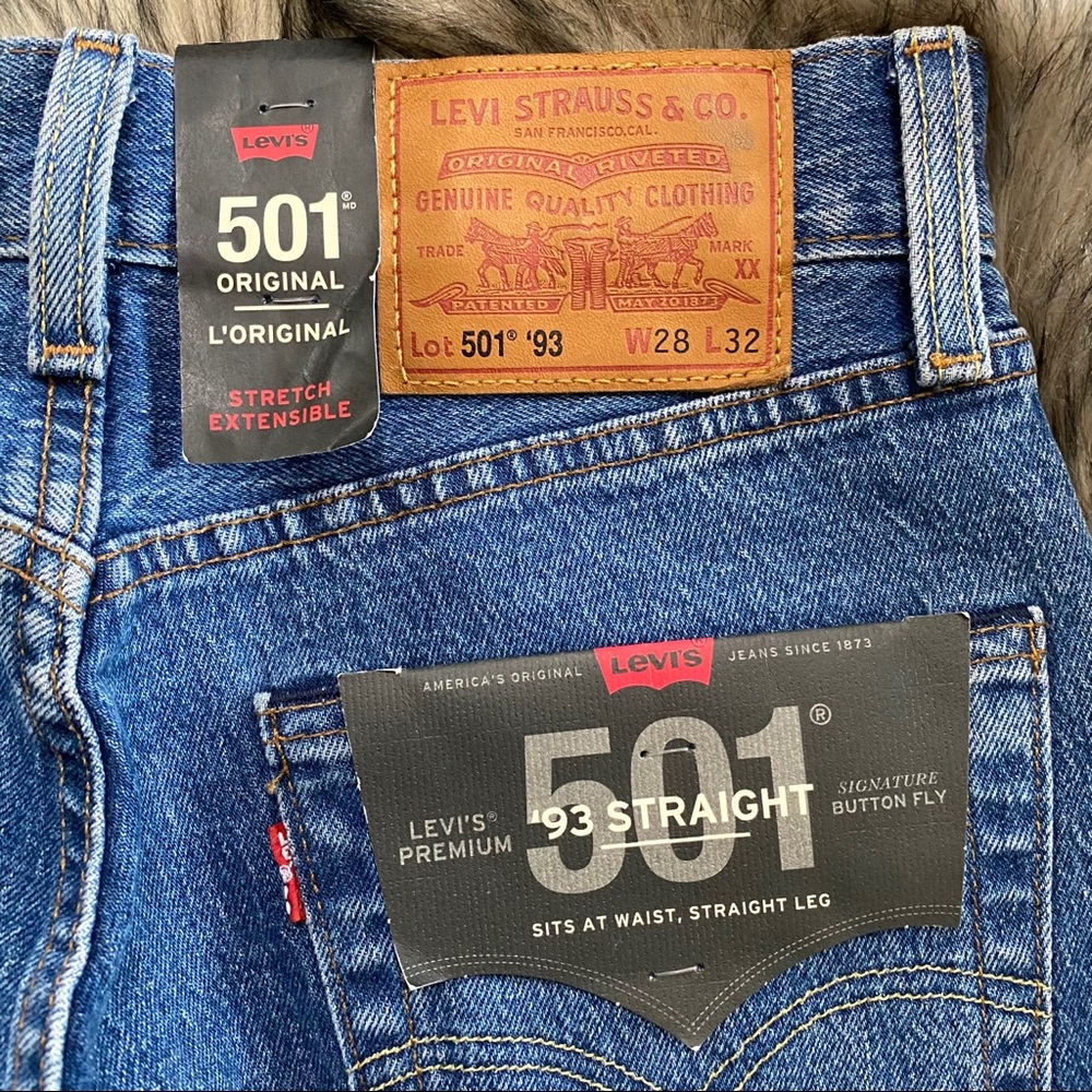 Levi’s Premium 501 ‘93 Straight Stretch Jeans NWT